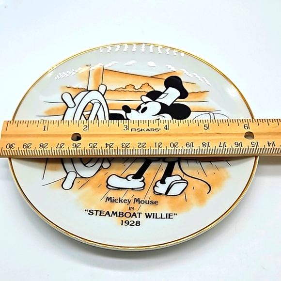 DISNEY Steamboat Willie Mickey Mouse collectors plate - Picture 7 of 7